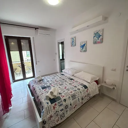 Realestate Affittacamere Alloggio Valentina Pensjonat *